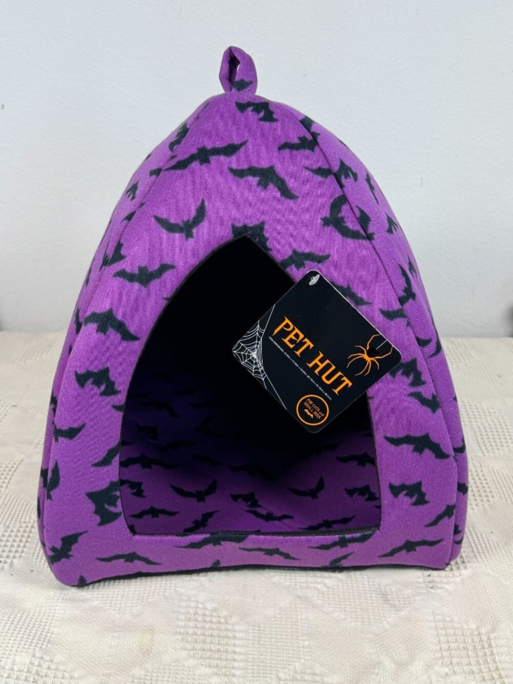 Pet Hut Purple Bat Print Cat or Small Dog Cozy Halloween Themed Goth Pet House
